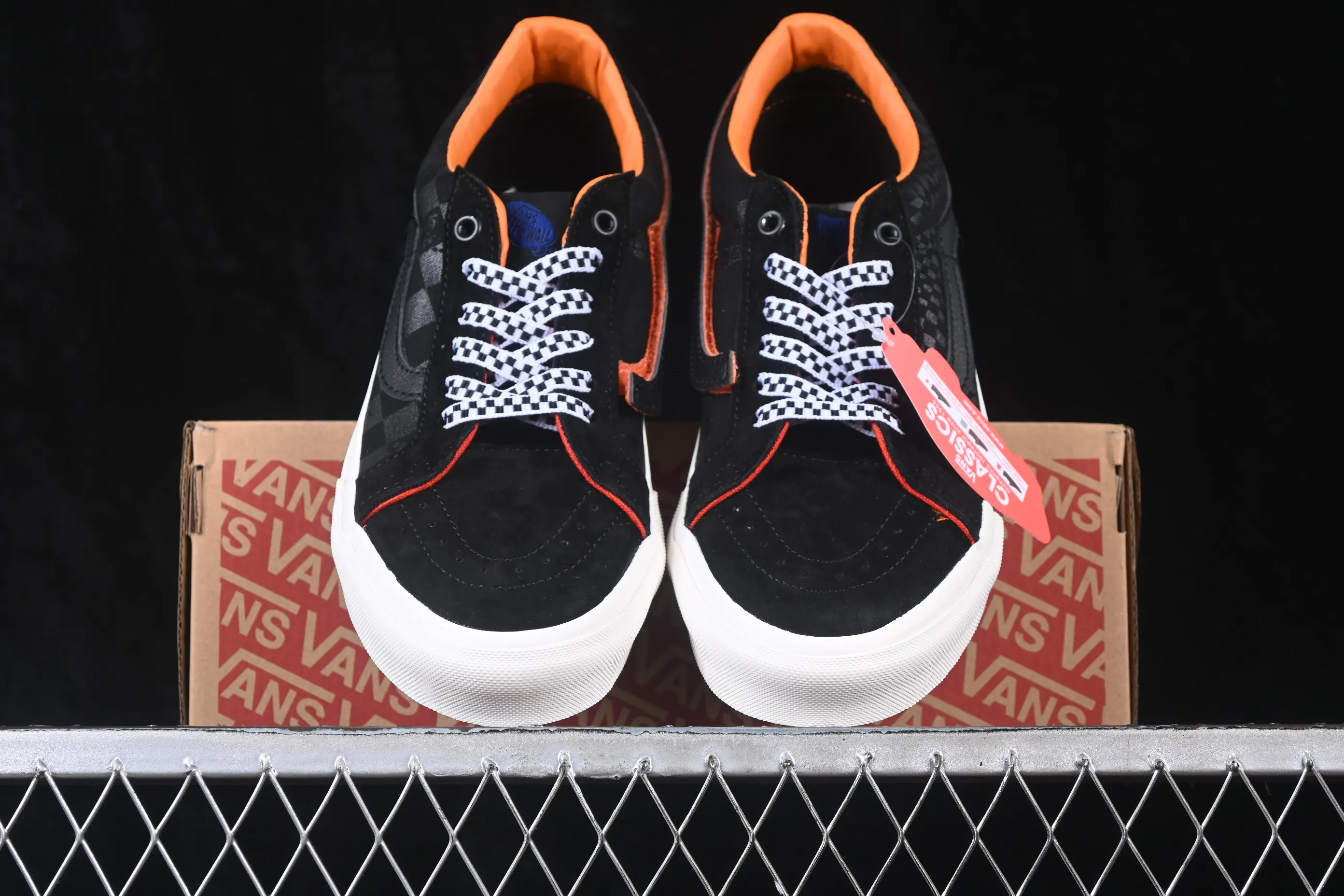 All categories Vans Vans series Vans Low Vans low-top Vans Skate Sk8-Low Vans official retro casual low-top skateboard shoes VN0A5EE4Y301